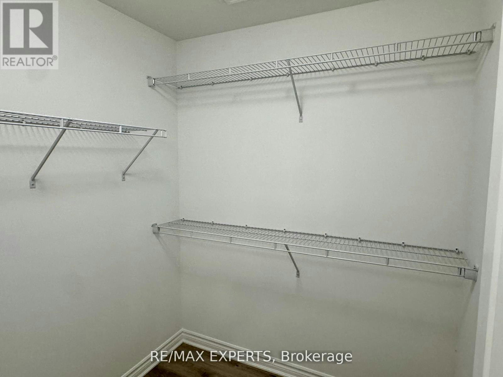 17 Pearen Lane, Barrie, ON, L9J 0G5 - 17