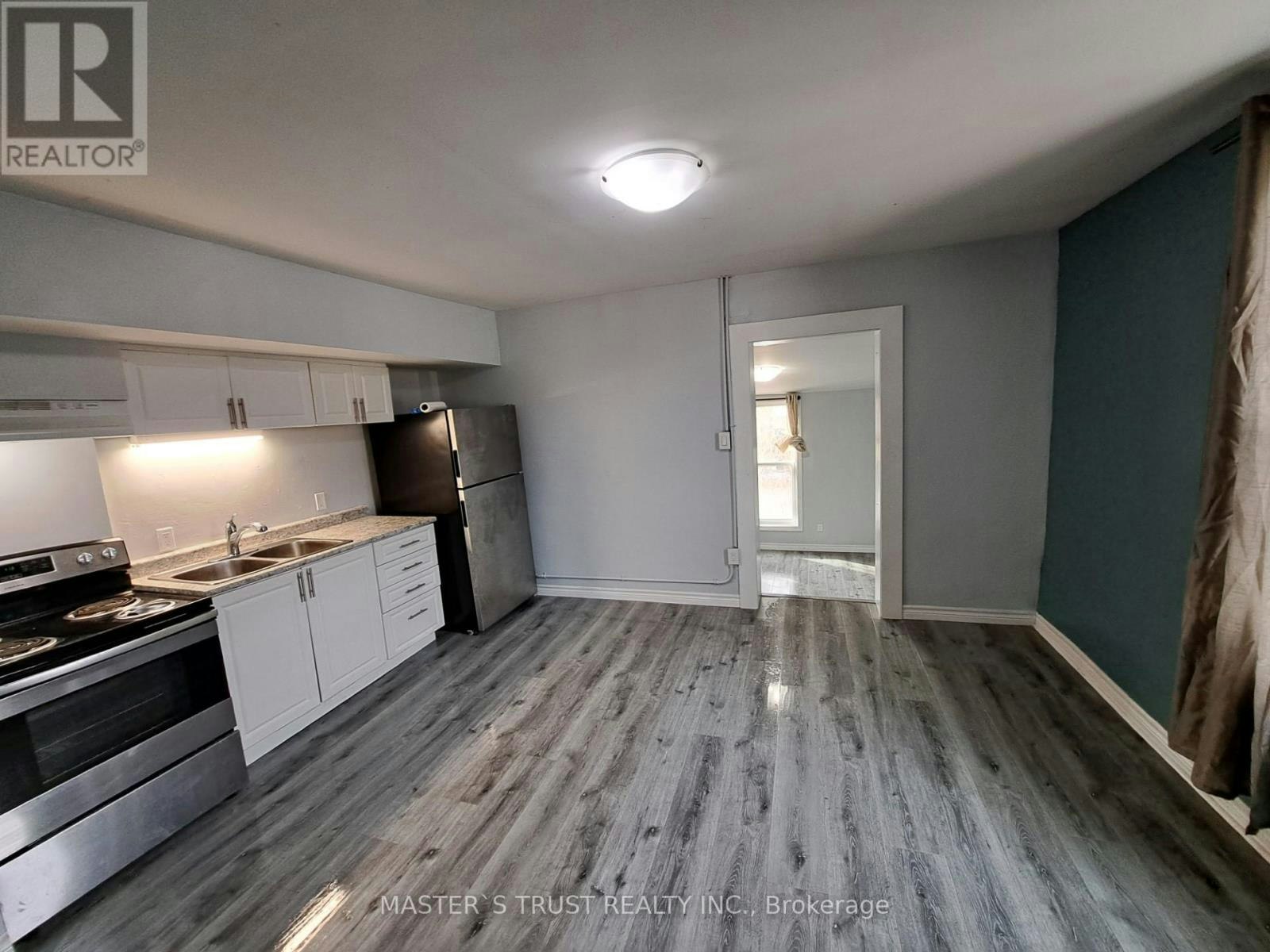 201-27 Front Street N, Orillia, ON, L3V 4R6 - 5