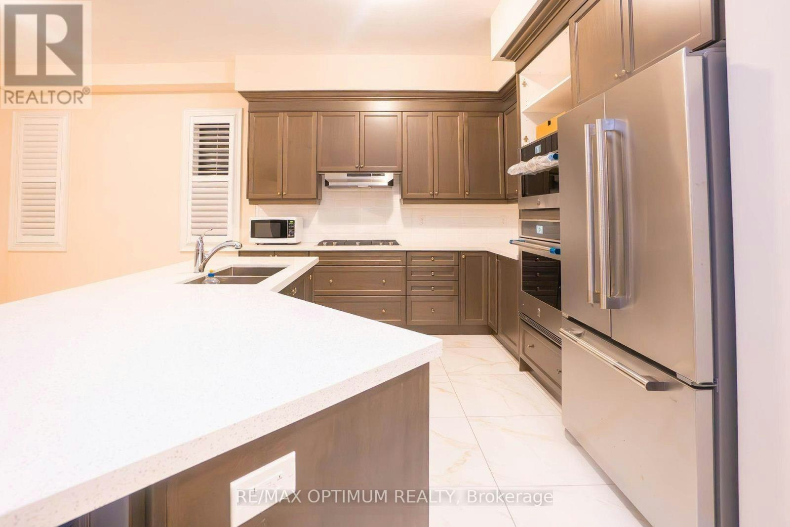 24 Selwood Drive, Brampton, ON, L6P 4R5 - 12