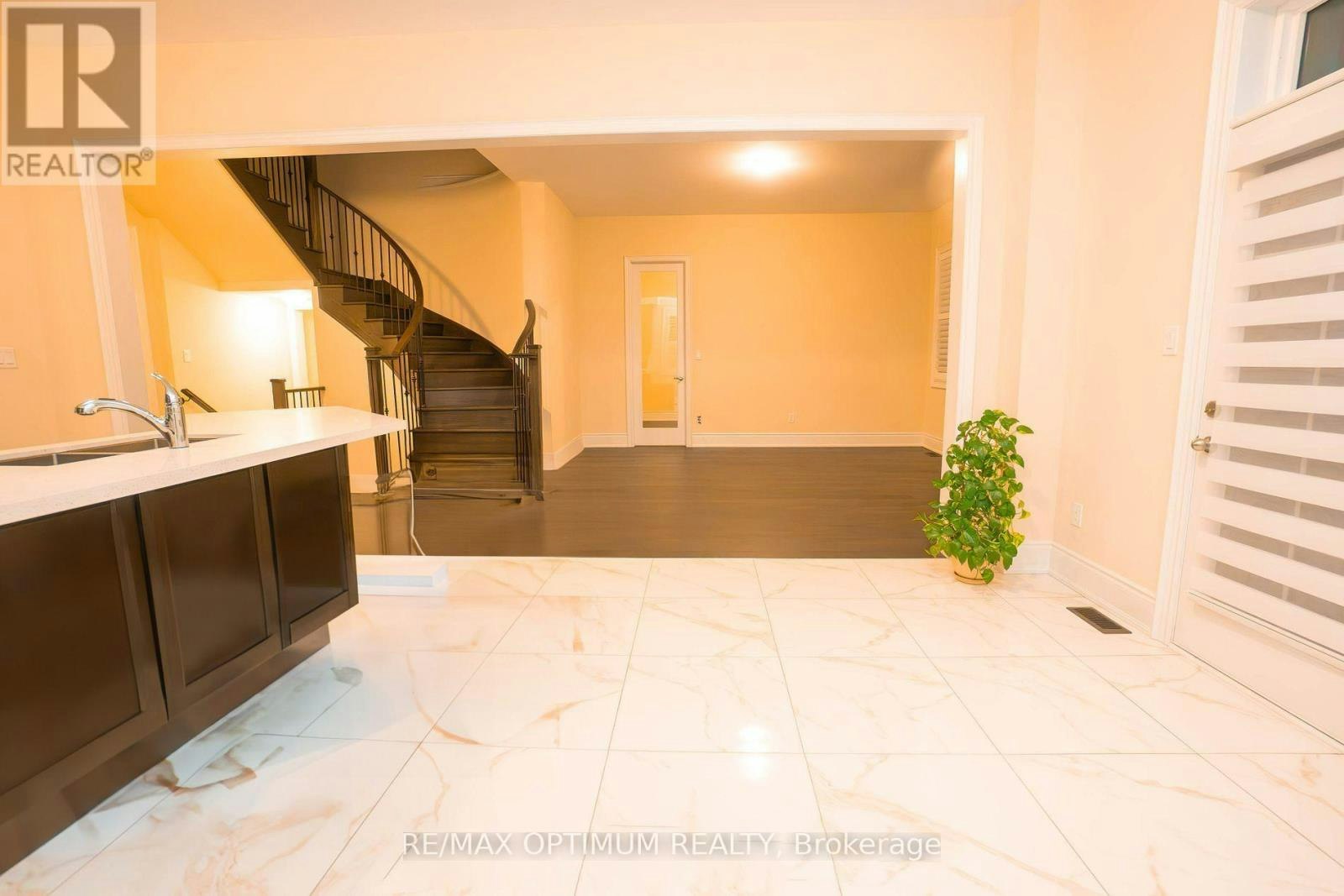 24 Selwood Drive, Brampton, ON, L6P 4R5 - 14