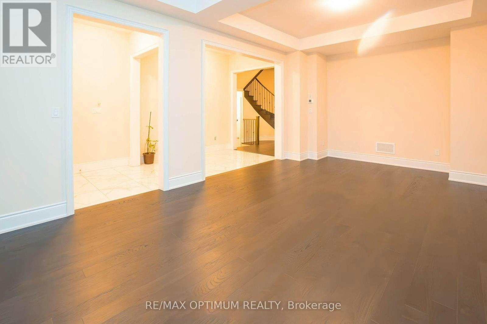 24 Selwood Drive, Brampton, ON, L6P 4R5 - 7