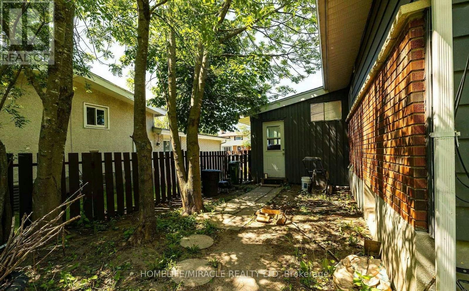 2329 Ryder Street, Ottawa, ON, K1H 6X4 - 8