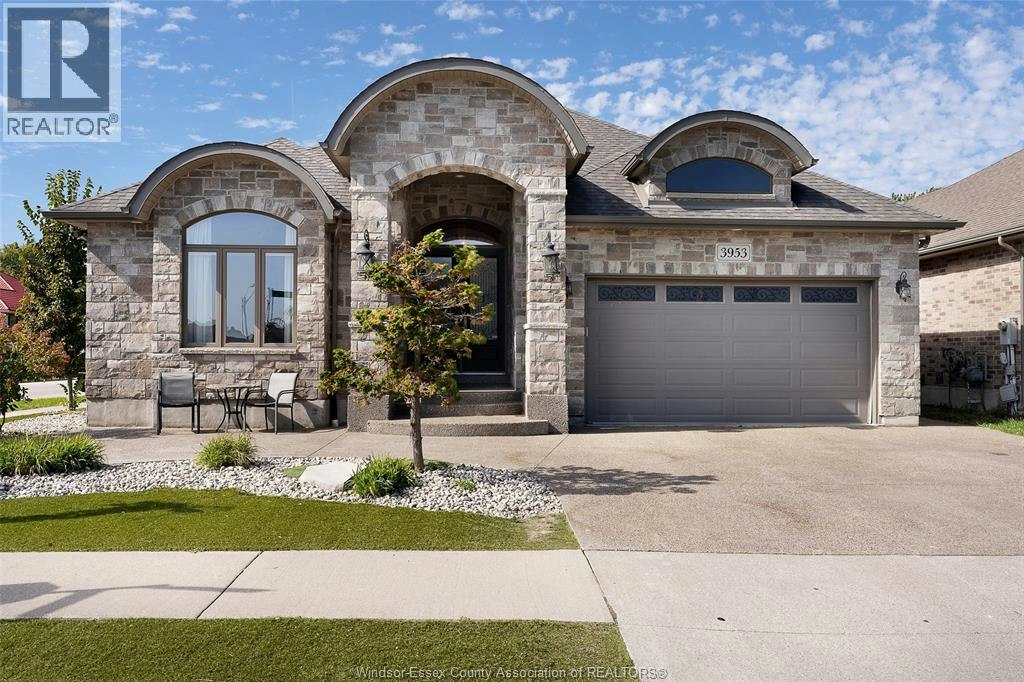 3953 Zanzibar Crescent, Windsor, ON, N9G 0A5