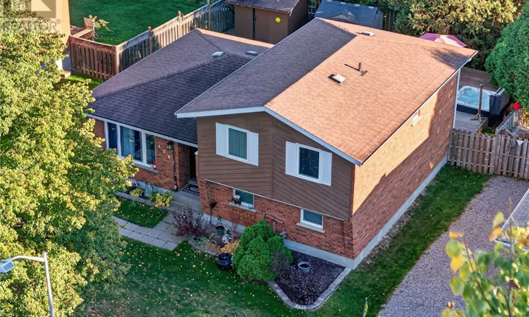 1785 Graywood Drive