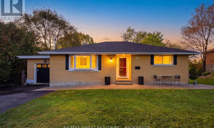 1409 Sproule Street