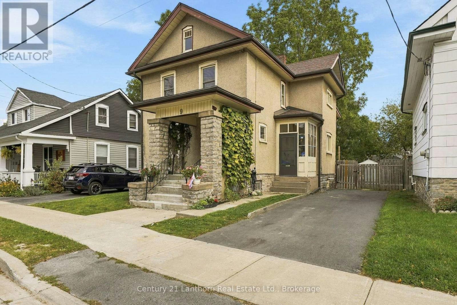 9 Park Street SOUTH, Belleville, ON, K8P 2W8
