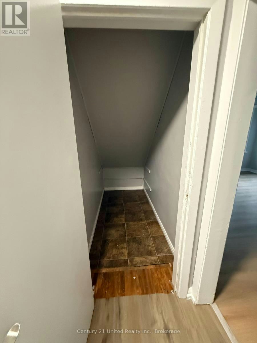 A-1269 Clonsilla Avenue, Peterborough, ON, K9J 5Z1 - 14