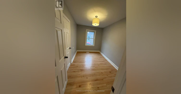 MAIN FLOOR-1055 Western Avenue, Peterborough, ON, K9J 5W5 - 9
