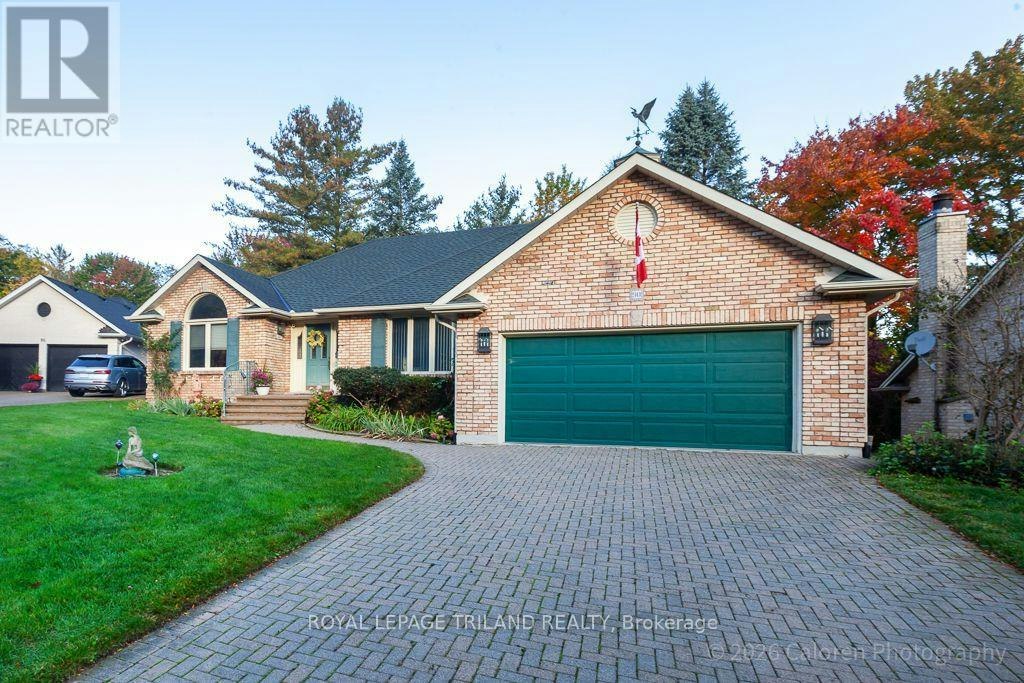 90 Chestnut Court, London, ON, N6K 4J5