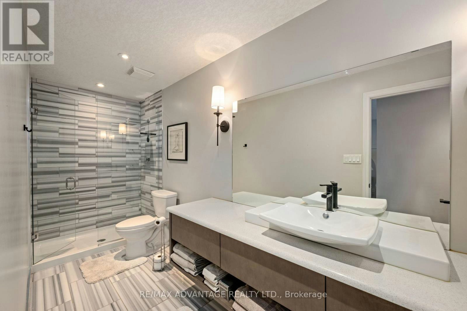 126 Mountainview Crescent, London, ON, N6J 4N1 - 21