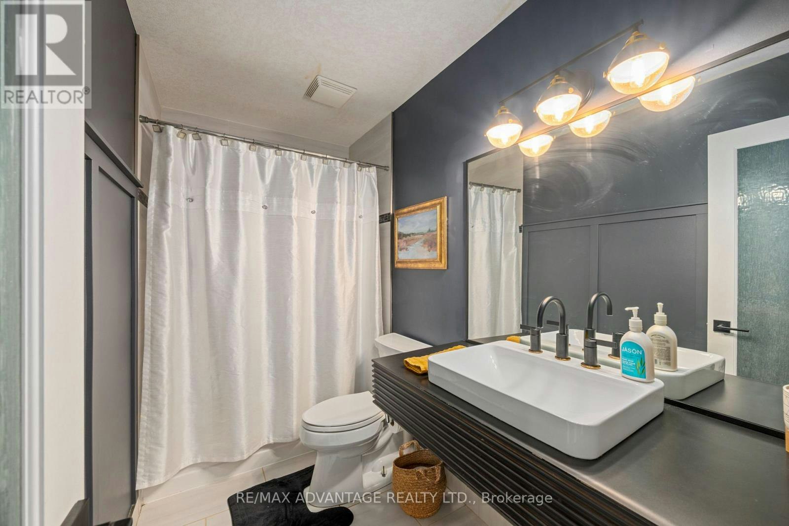 126 Mountainview Crescent, London, ON, N6J 4N1 - 14