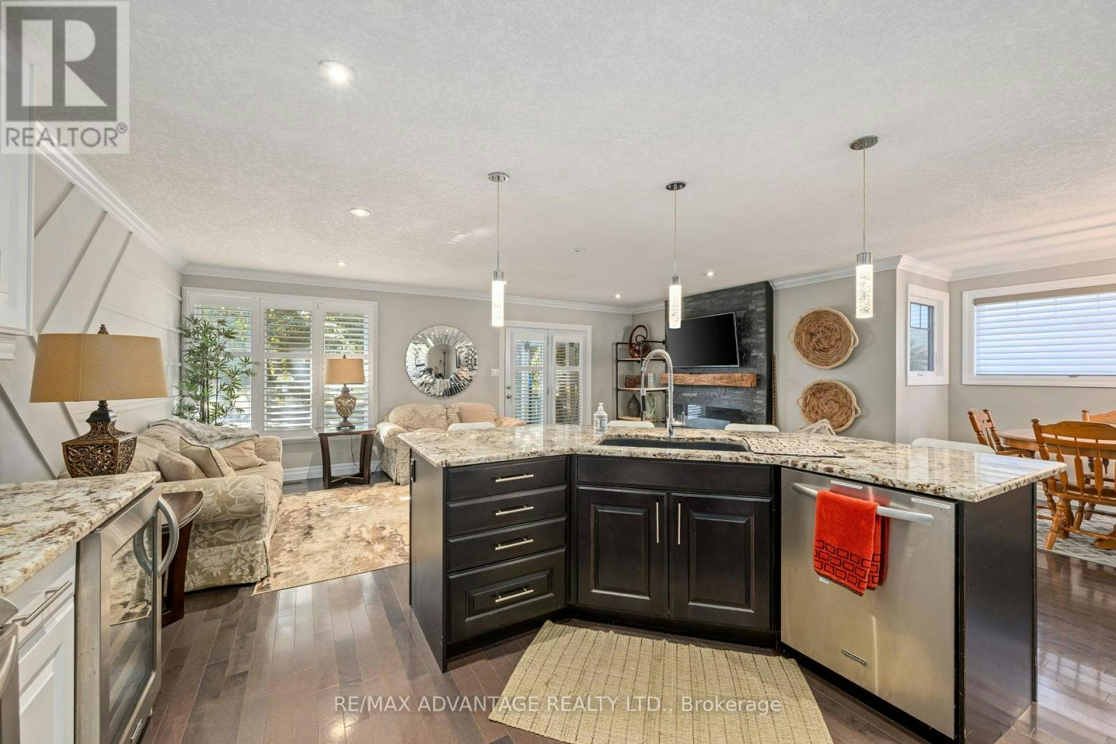 126 Mountainview Crescent, London, ON, N6J 4N1 - 9