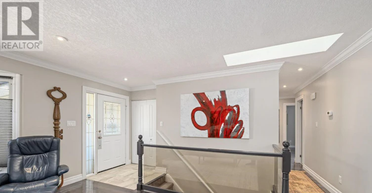 126 Mountainview Crescent, London, ON, N6J 4N1 - 4