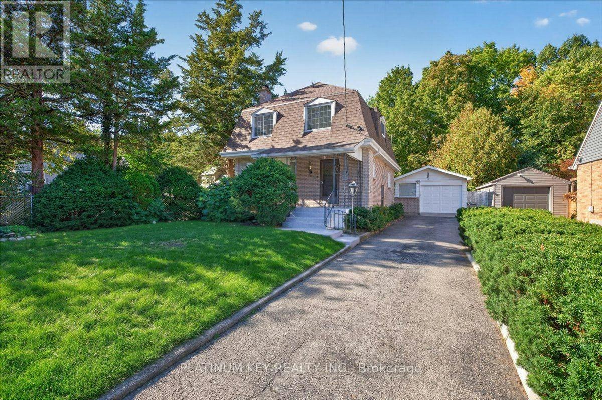 14 Foster Avenue, London, ON, N6H 2K6