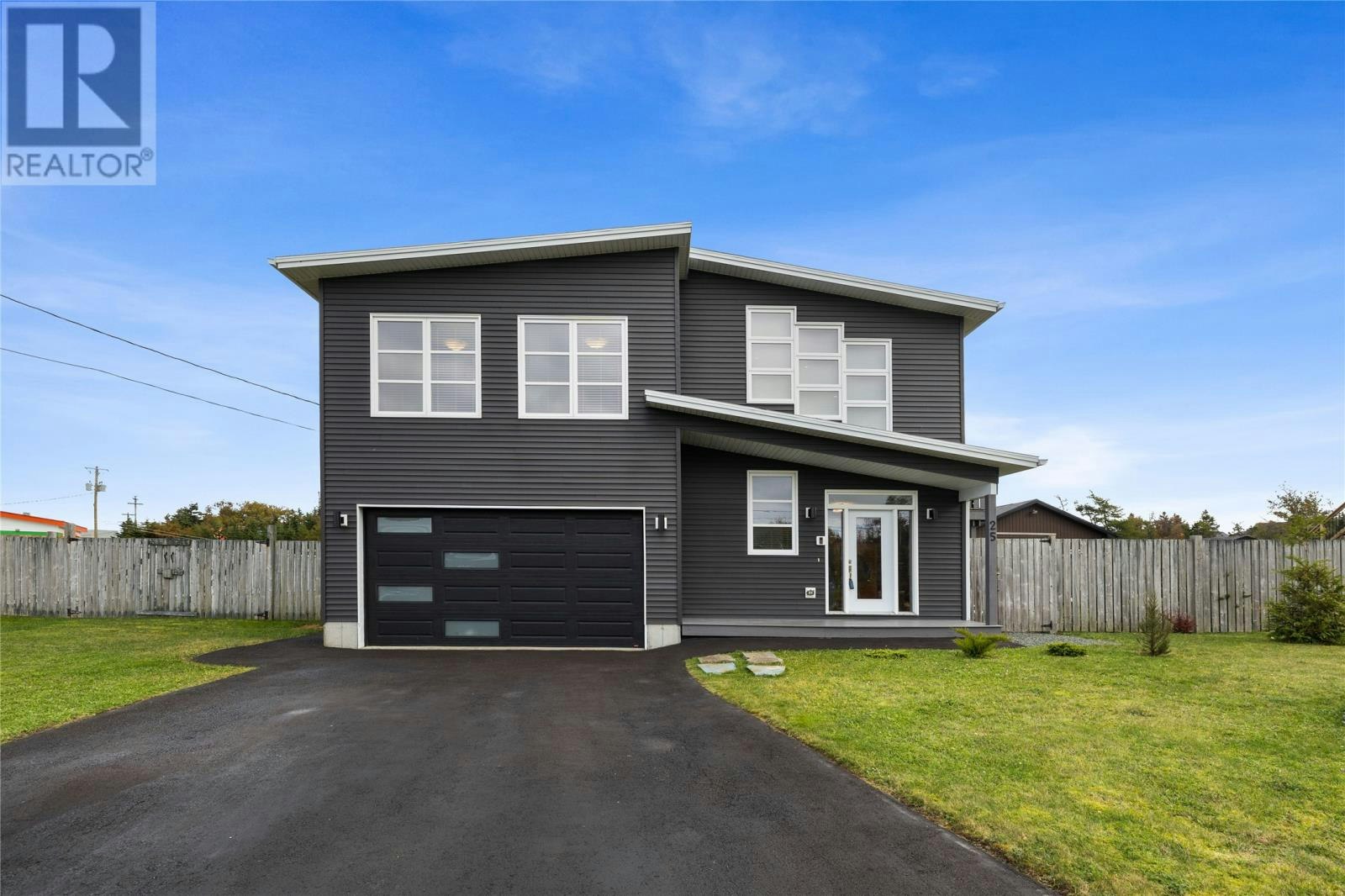 25 Pulpit Rock Road, Torbay, NL, A1K 1A2
