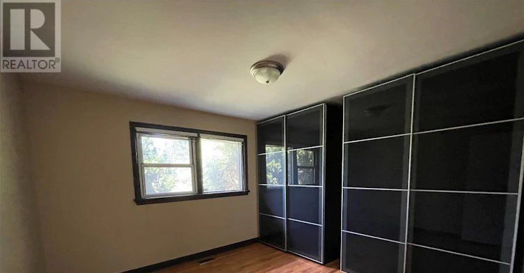 38 Capilano Drive, Ottawa, ON, K2E 6G4 - 9