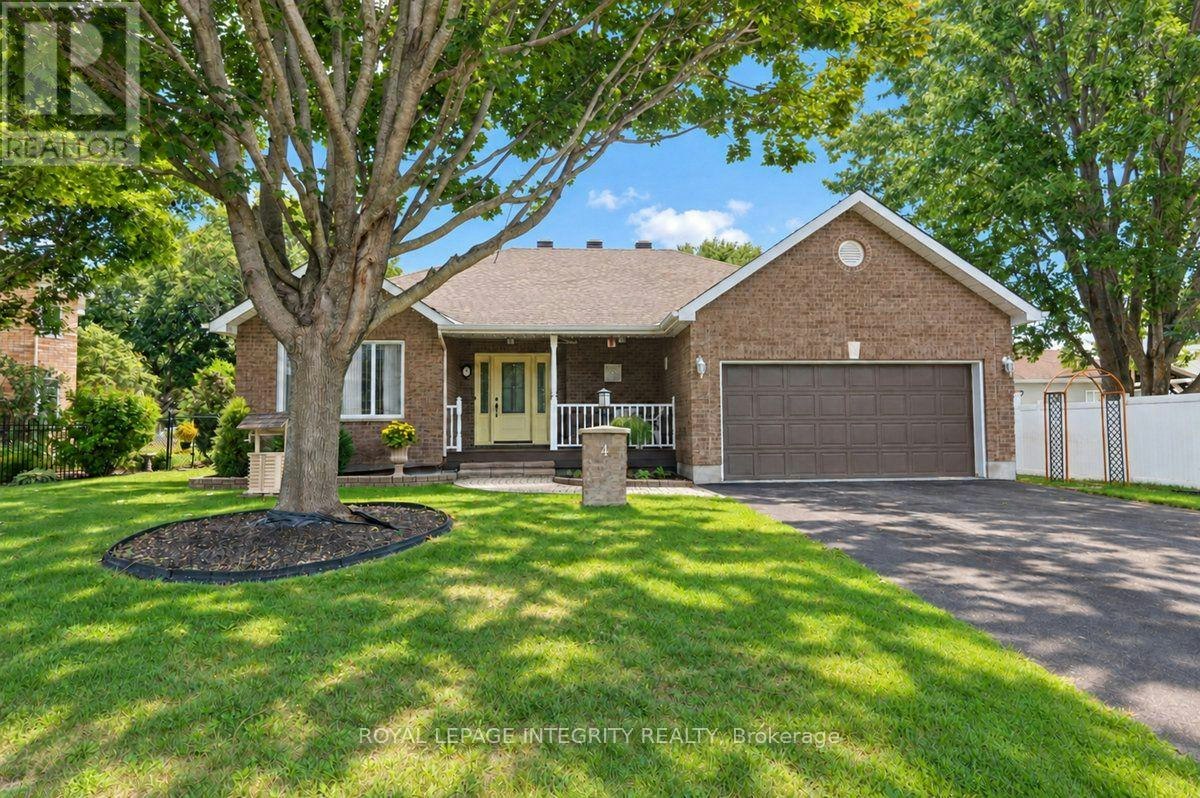 4 Mary Hill Crescent, Ottawa, ON, K0A 2Z0