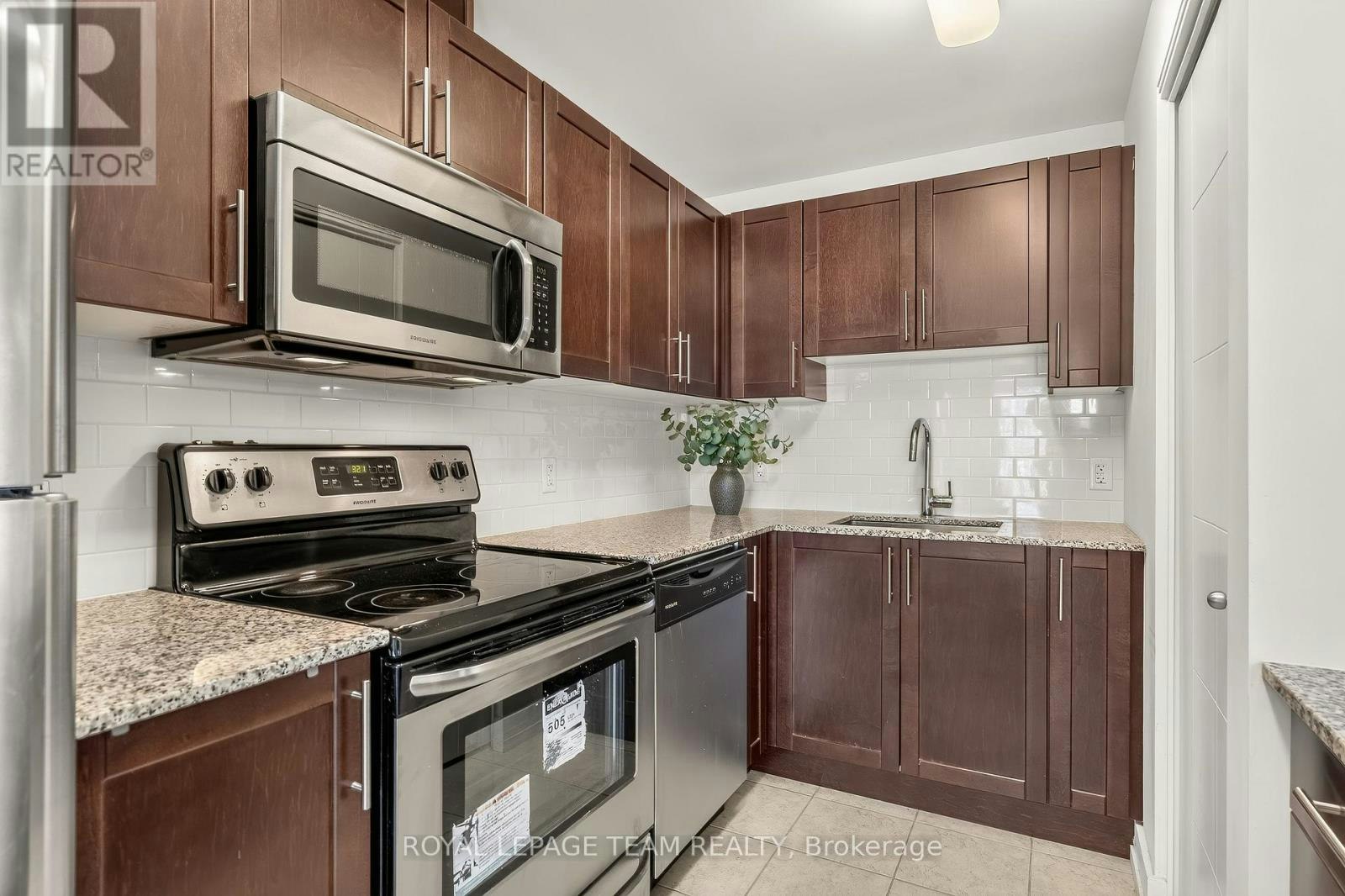 1603-179 Metcalfe Street, Ottawa, ON, K2P 0W1 - 17