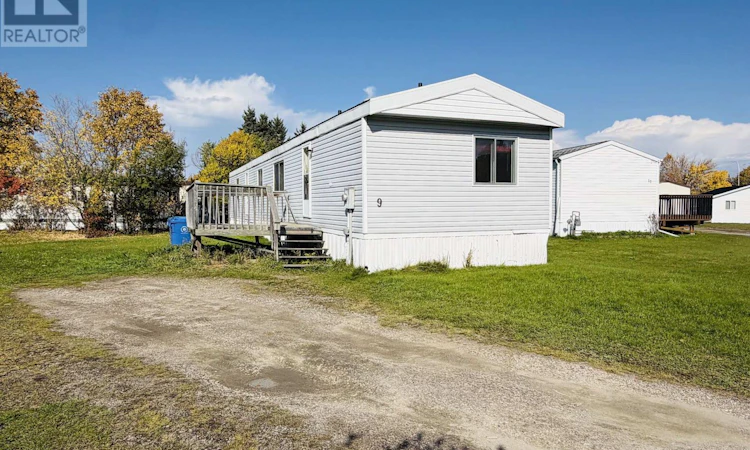 9 Cedar Bay