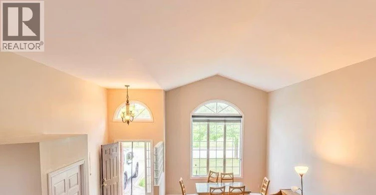 1328 Imperial Crescent, Windsor, ON, N9G 2T5 - 4