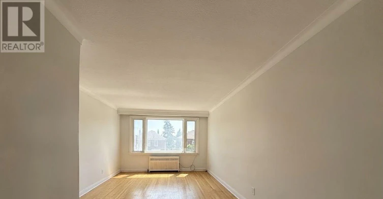 2ND FL-82 Lanark Avenue, Toronto, ON, M6E 2G4 - 3