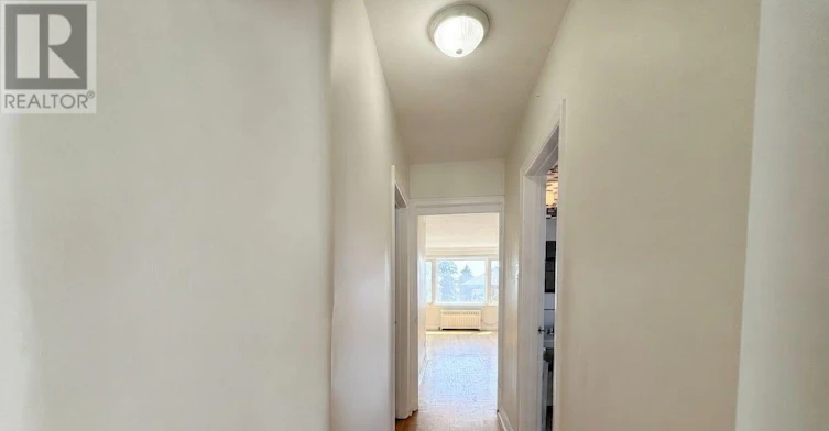 2ND FL-82 Lanark Avenue, Toronto, ON, M6E 2G4 - 24