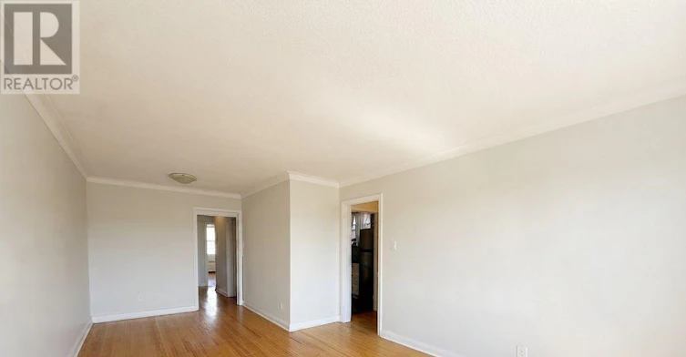 2ND FL-82 Lanark Avenue, Toronto, ON, M6E 2G4 - 6