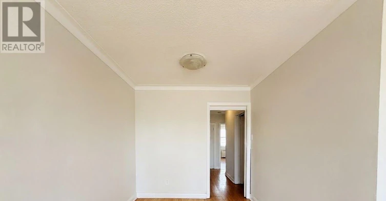 2ND FL-82 Lanark Avenue, Toronto, ON, M6E 2G4 - 8