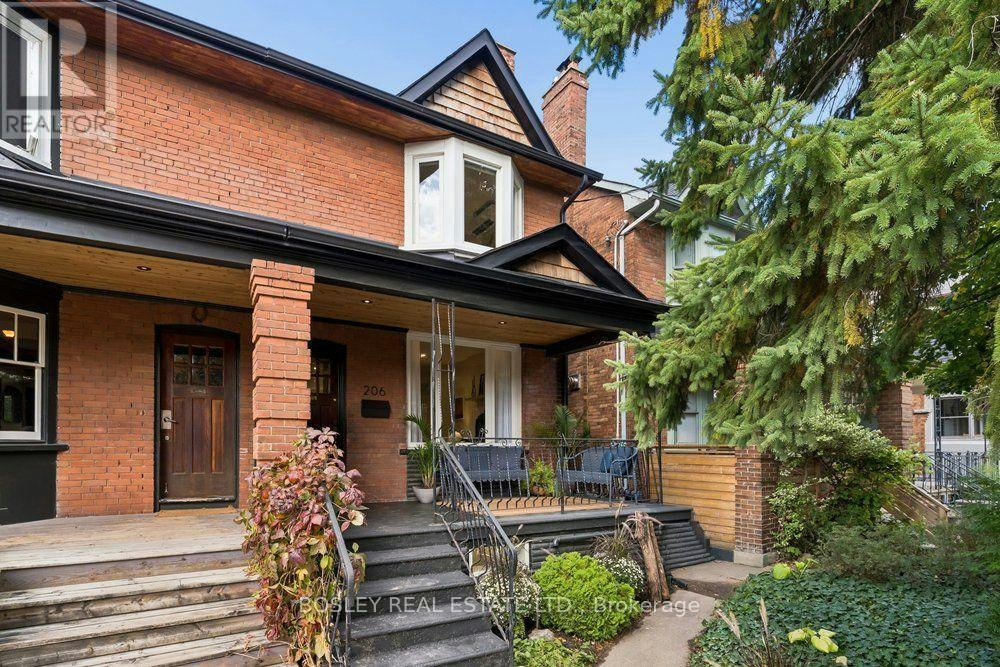 206 Ashworth Avenue, Toronto, ON, M6G 2A7