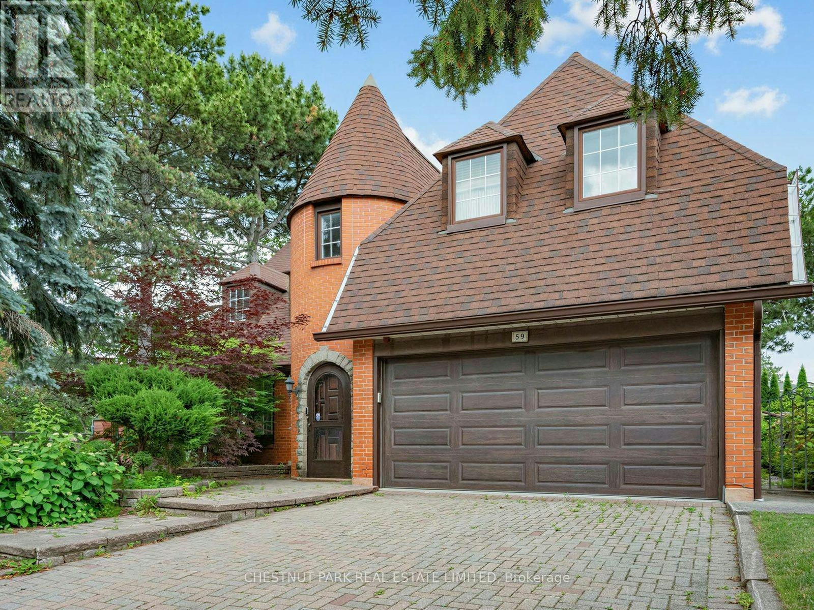 59 Chipstead Road, Toronto, ON, M3B 3E8