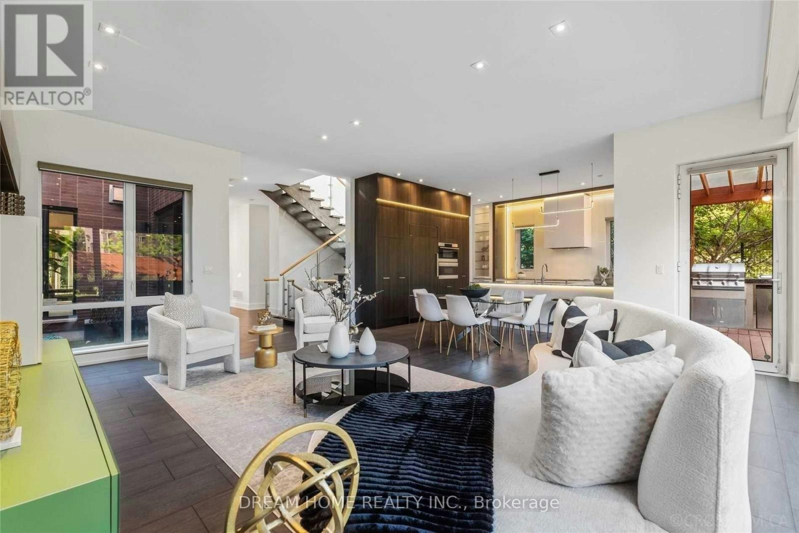 21 Valliere Place, Toronto, ON, M2K 0C9 - 14