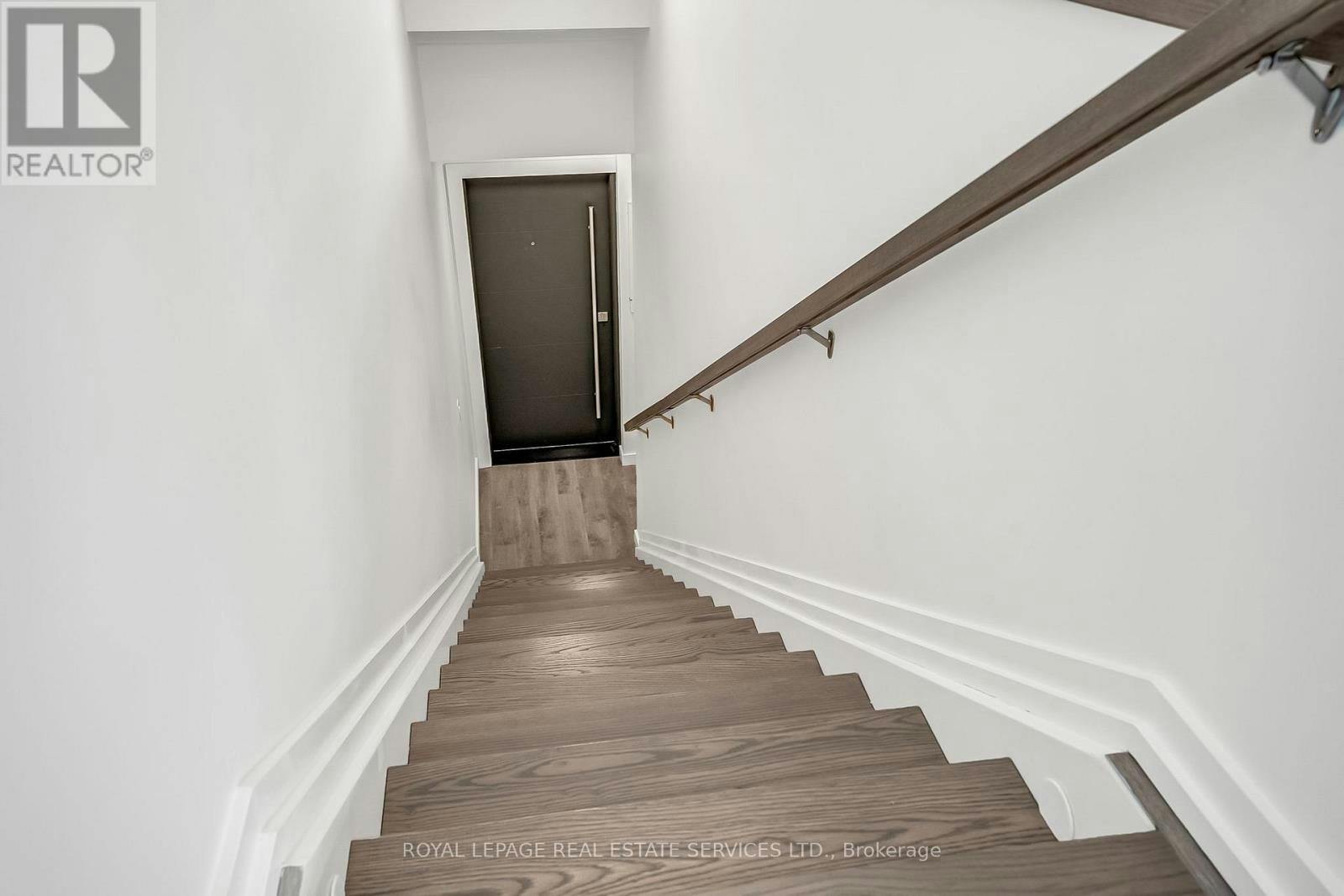 C-439 Winona Drive, Toronto, ON, M6C 3T4 - 10