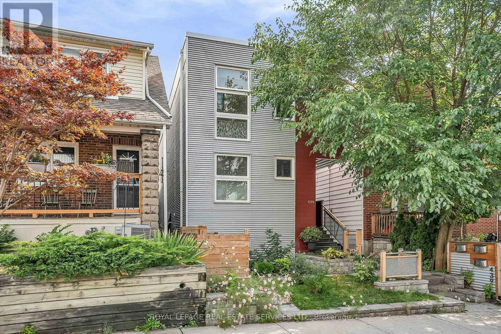 C-439 Winona Drive, Toronto, ON, M6C 3T4 - 4