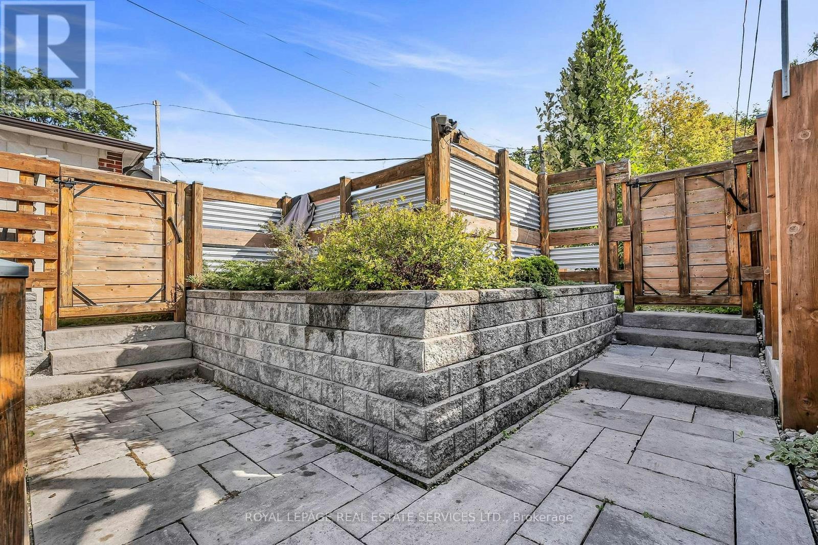 C-439 Winona Drive, Toronto, ON, M6C 3T4 - 40