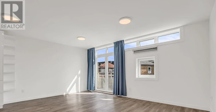 C-439 Winona Drive, Toronto, ON, M6C 3T4 - 3