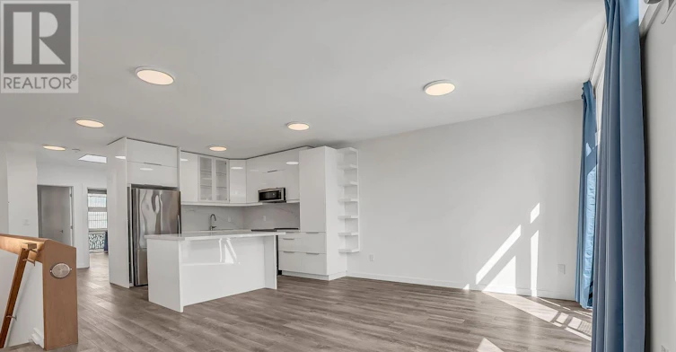 C-439 Winona Drive, Toronto, ON, M6C 3T4 - 11