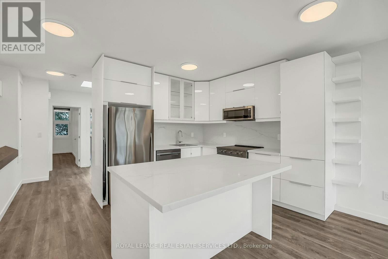 C-439 Winona Drive, Toronto, ON, M6C 3T4 - 19