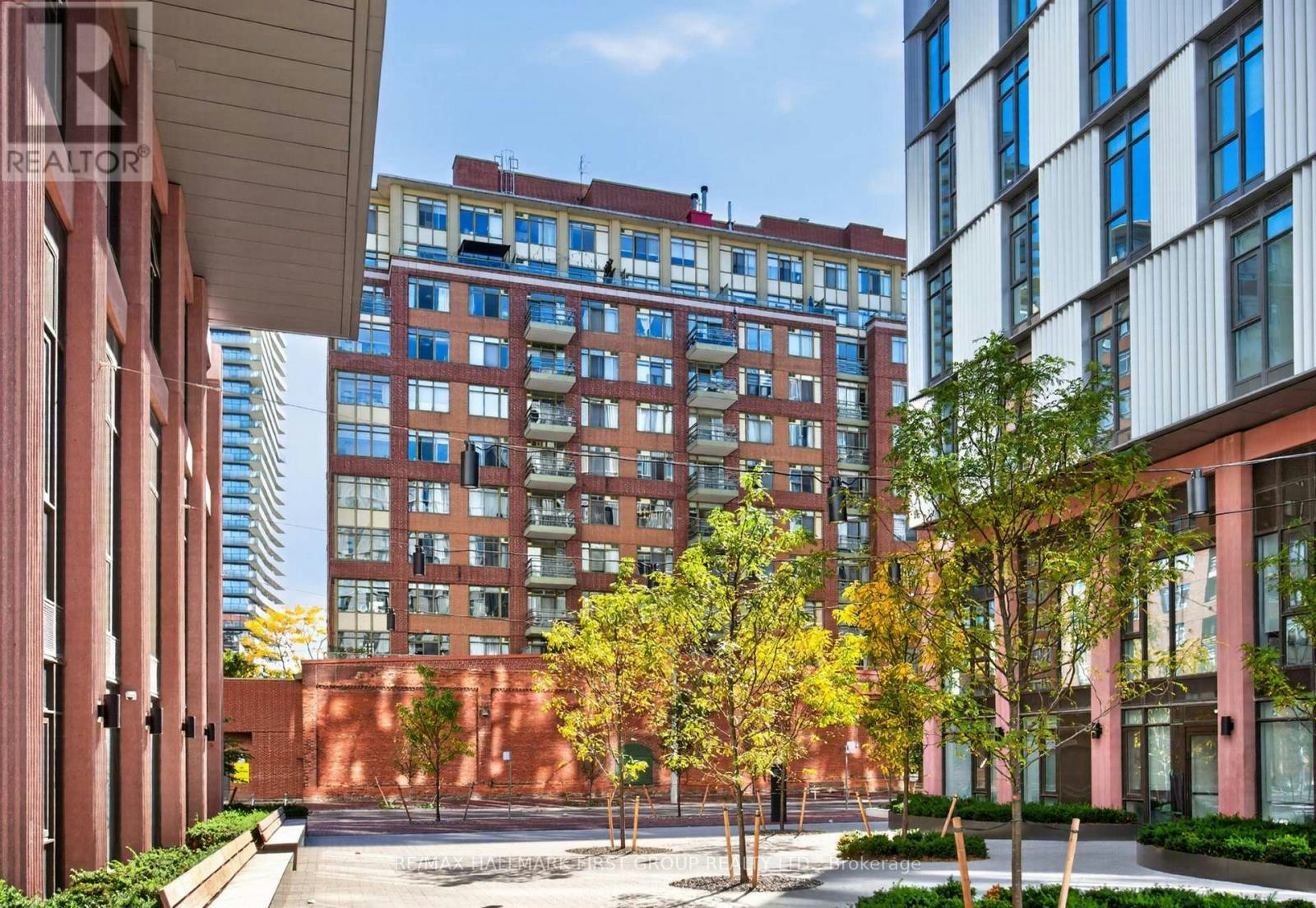 705-70 Mill Street, Toronto, ON, M5A 4R1