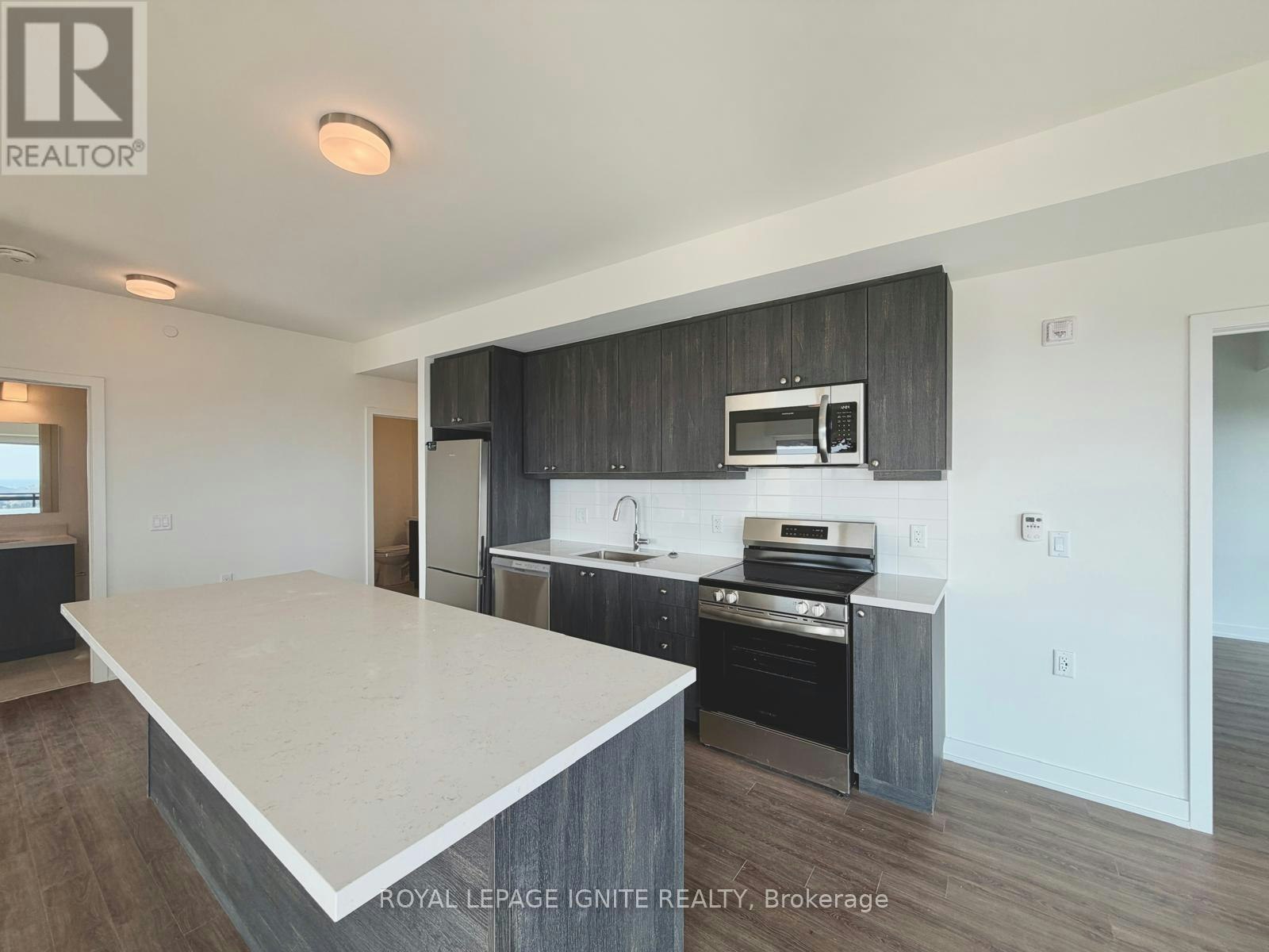 1119-51 Clarington Boulevard, Clarington, ON, L1C 7J8 - 13