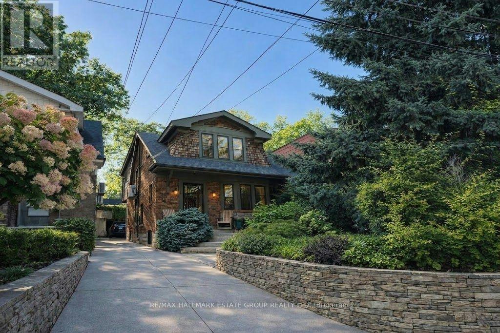 36 Courcelette Road, Toronto, ON, M1N 2S8