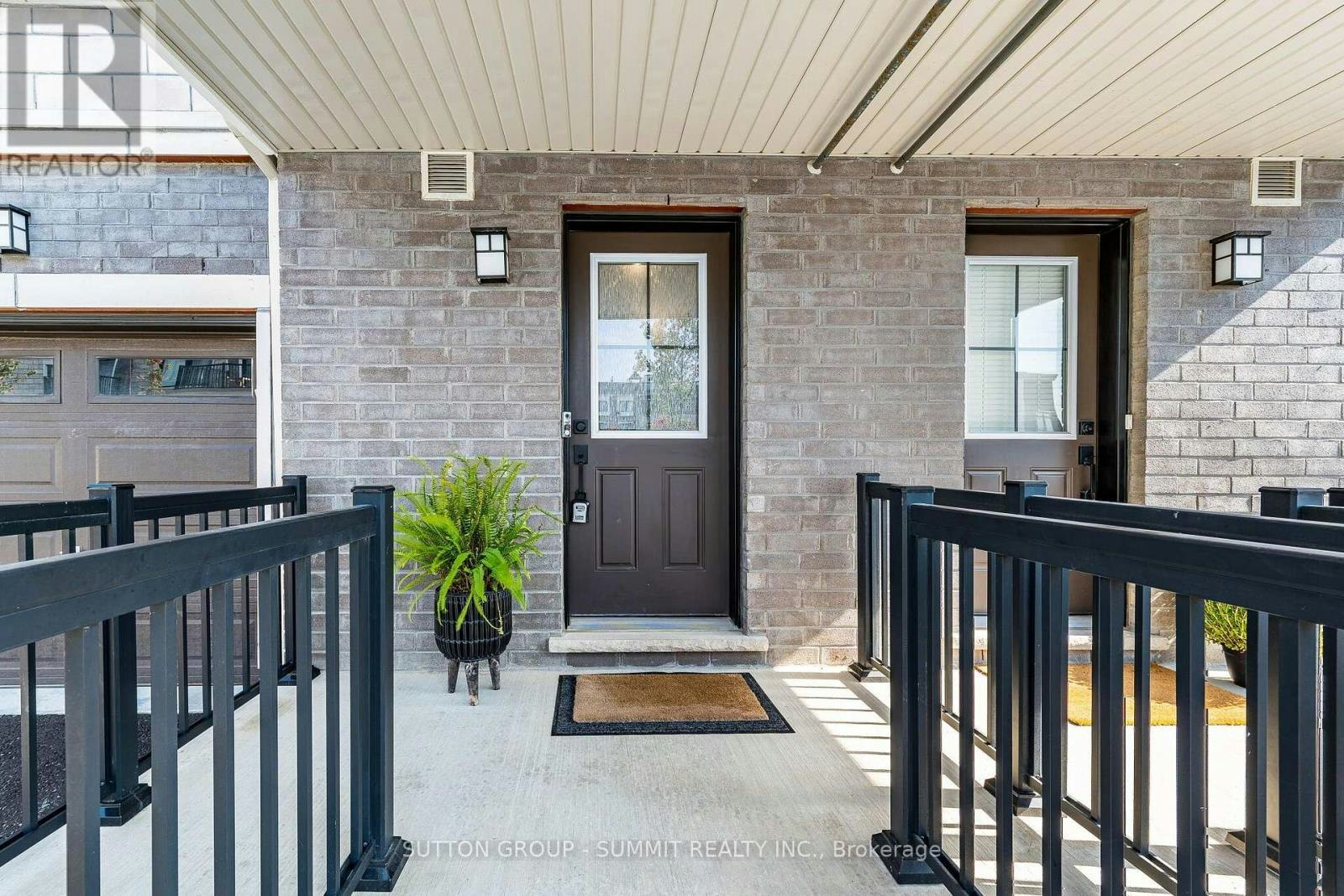 15 Canton Lane, Whitchurch-Stouffville, ON, L4A 4W8 - 5