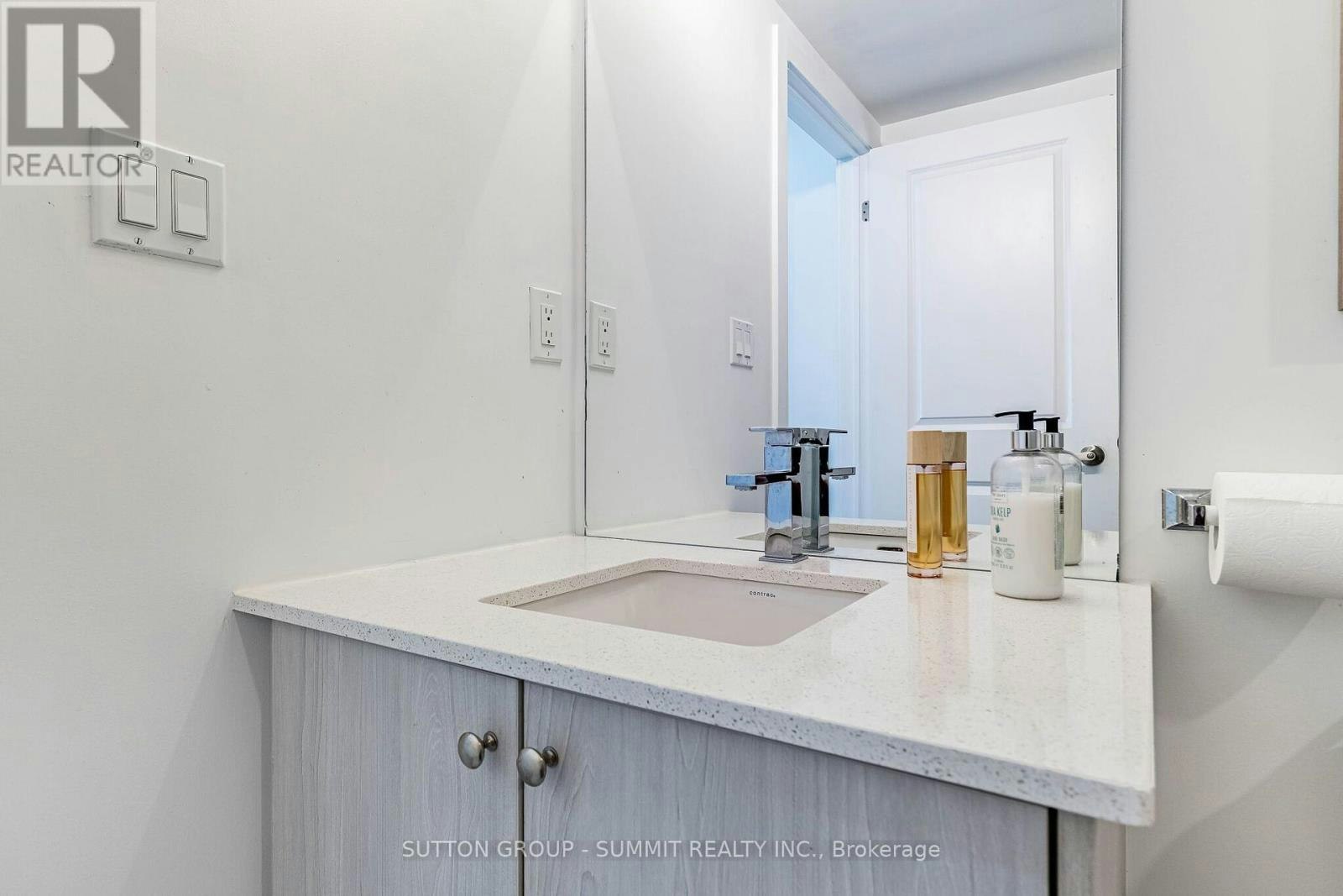 15 Canton Lane, Whitchurch-Stouffville, ON, L4A 4W8 - 33