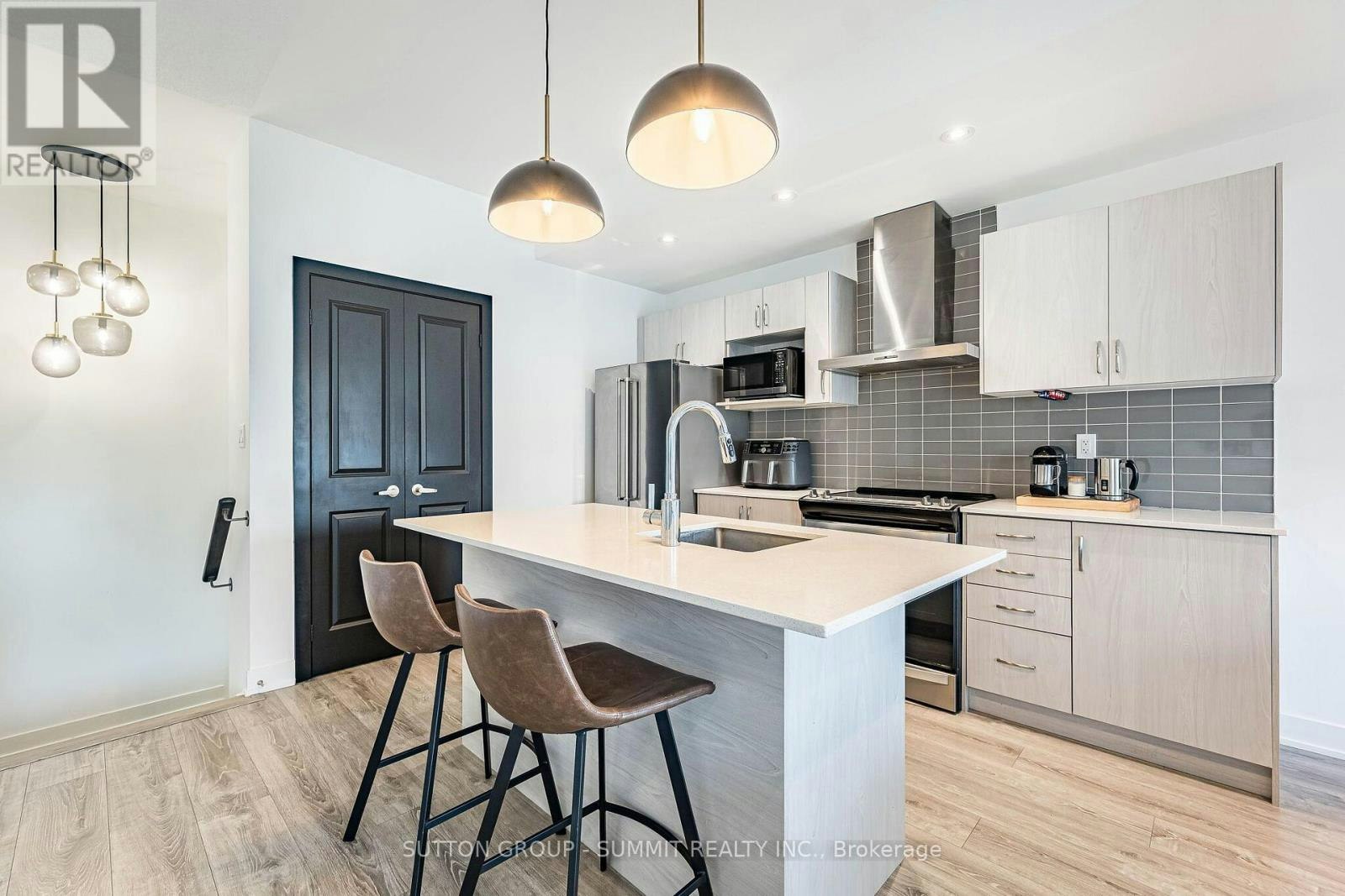 15 Canton Lane, Whitchurch-Stouffville, ON, L4A 4W8 - 12
