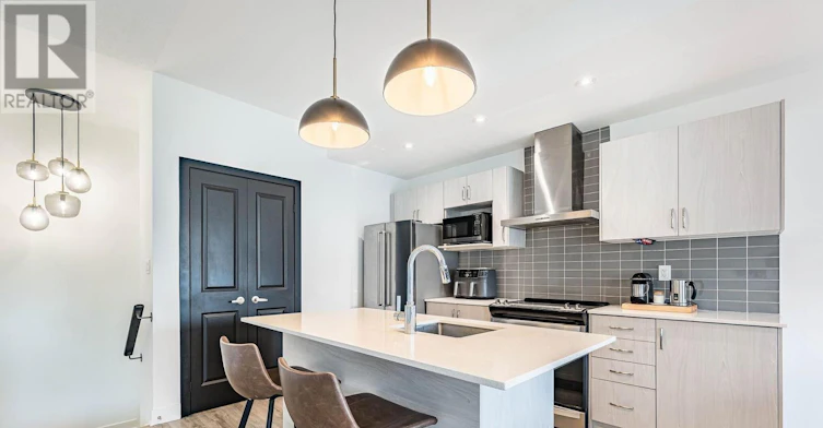 15 Canton Lane, Whitchurch-Stouffville, ON, L4A 4W8 - 12
