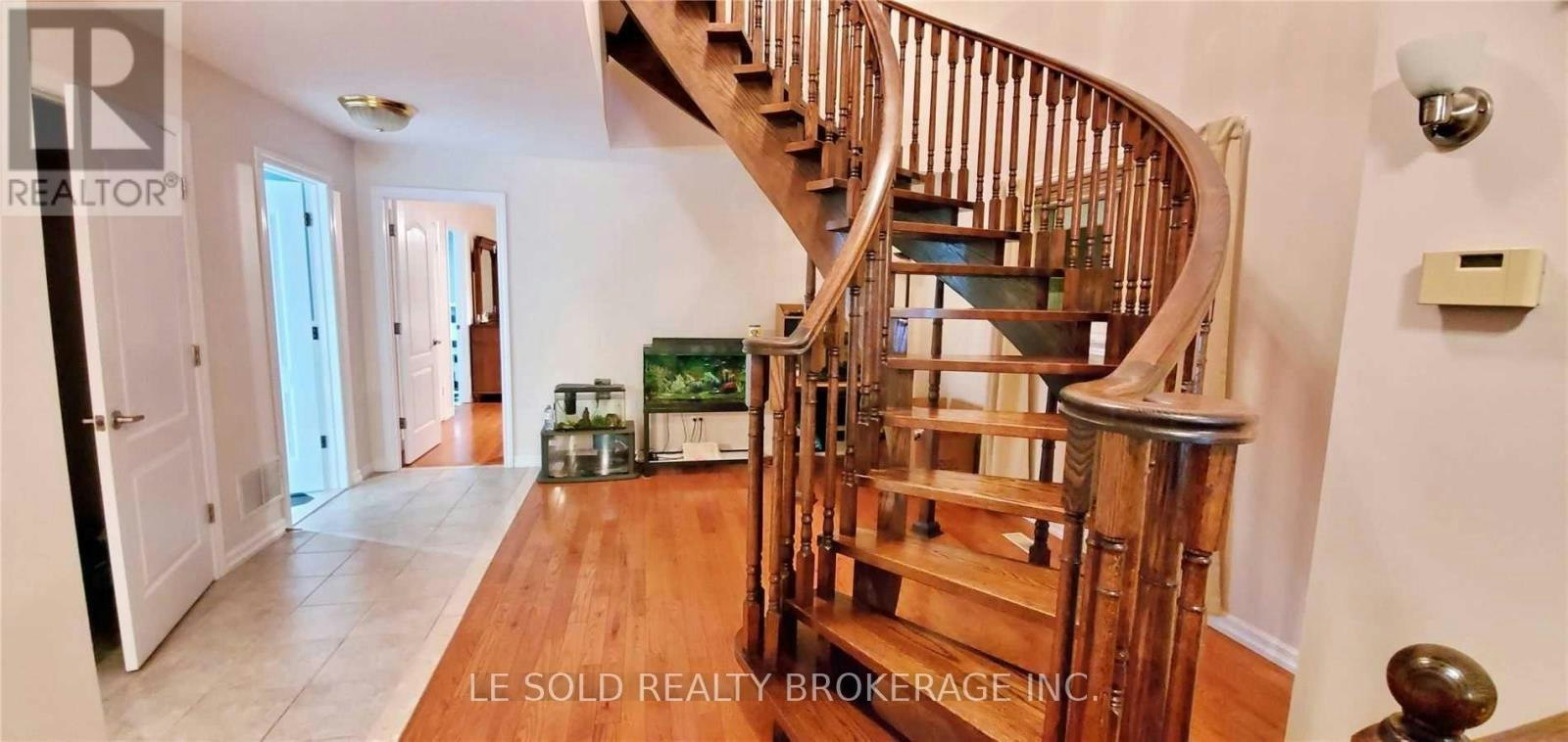 UPPER-50 Dickson Hill Road, Markham, ON, L3P 3J3 - 2