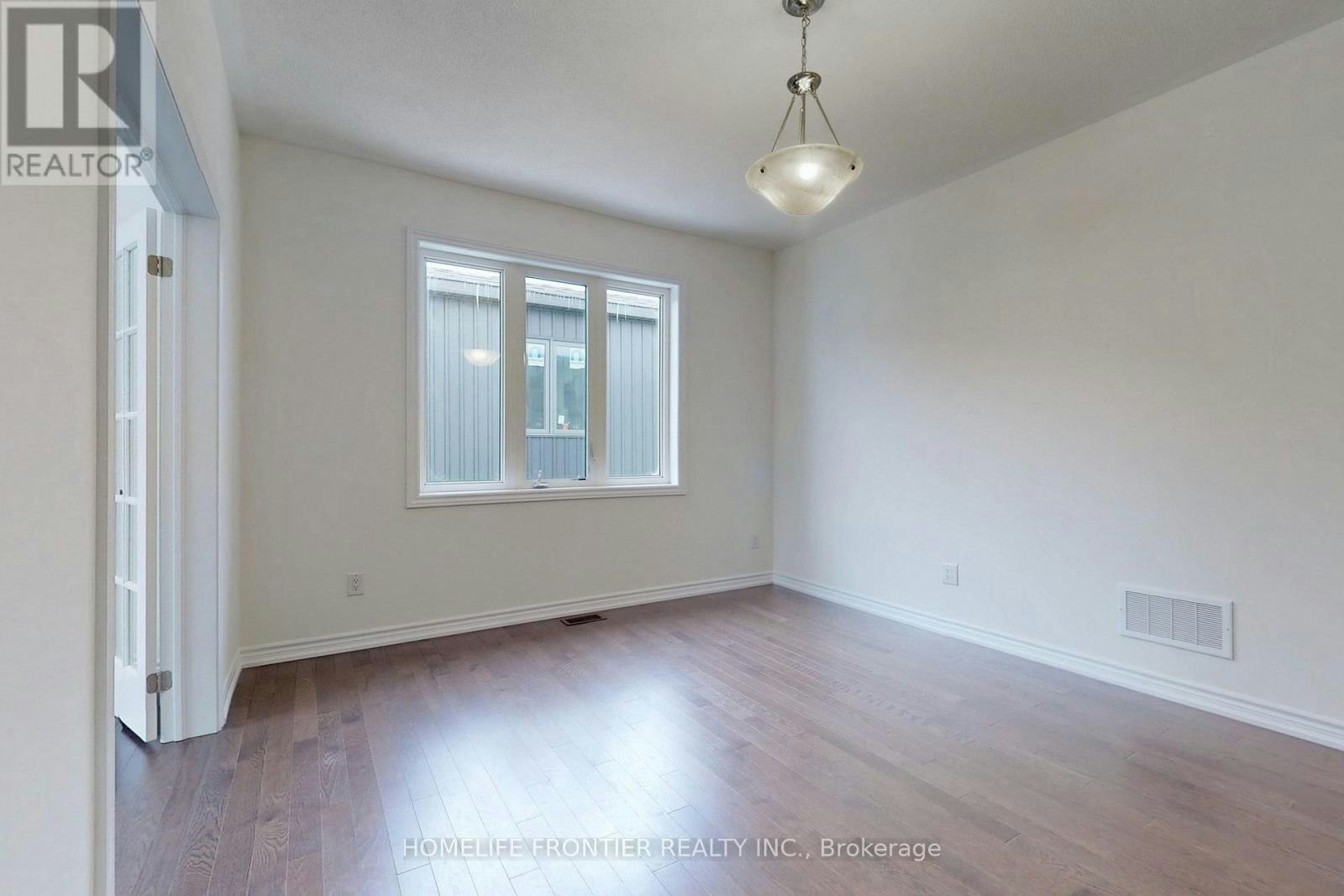 364 Ramblewood Drive, Wasaga Beach, ON, L9Z 0L5 - 4