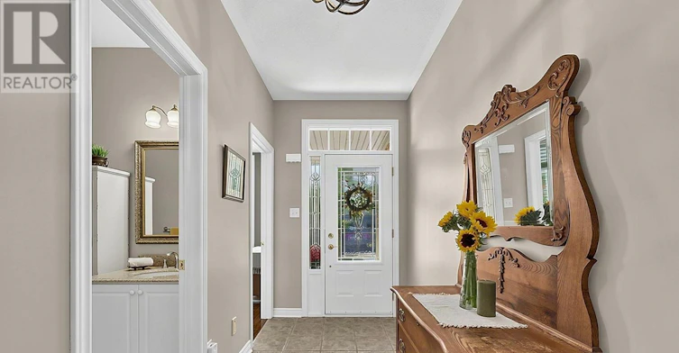 5 Hilliard Court, Caledon, ON, L7C 1R3 - 2