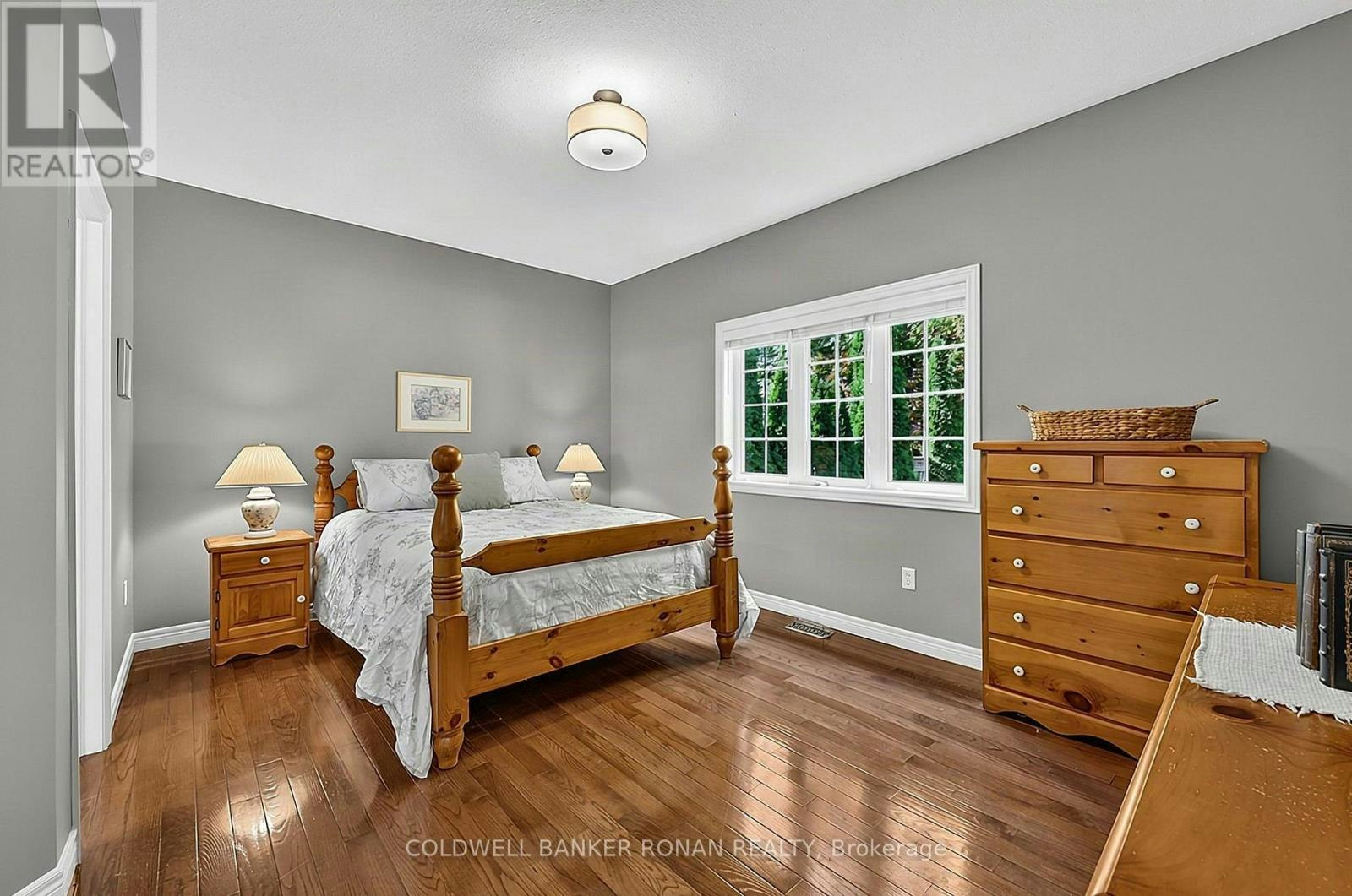 5 Hilliard Court, Caledon, ON, L7C 1R3 - 14