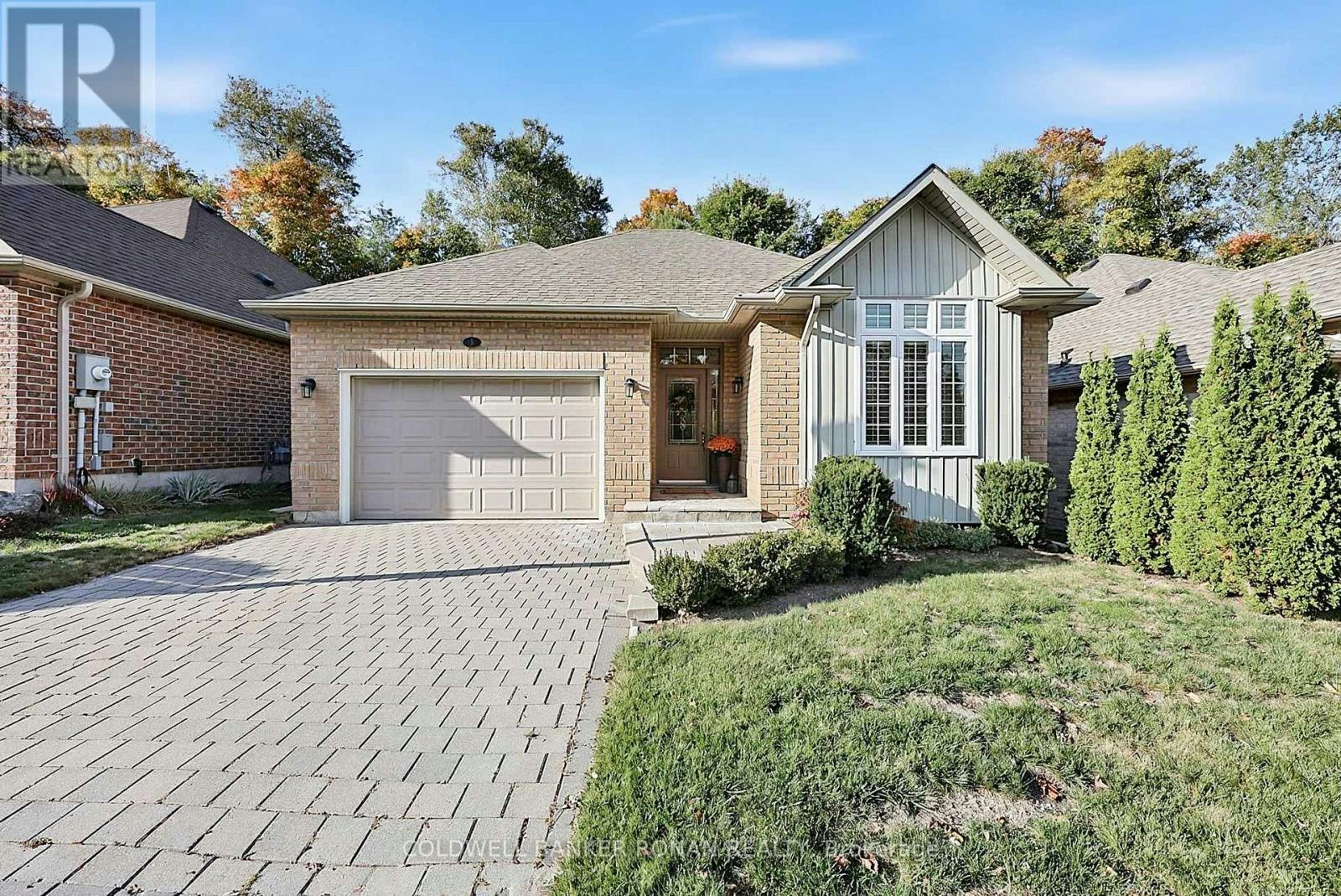 5 Hilliard Court, Caledon, ON, L7C 1R3