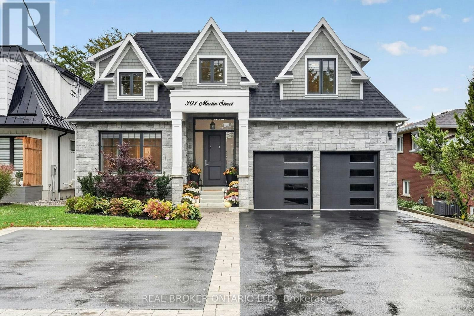 301 Martin Street, Milton, ON, L9T 2R7